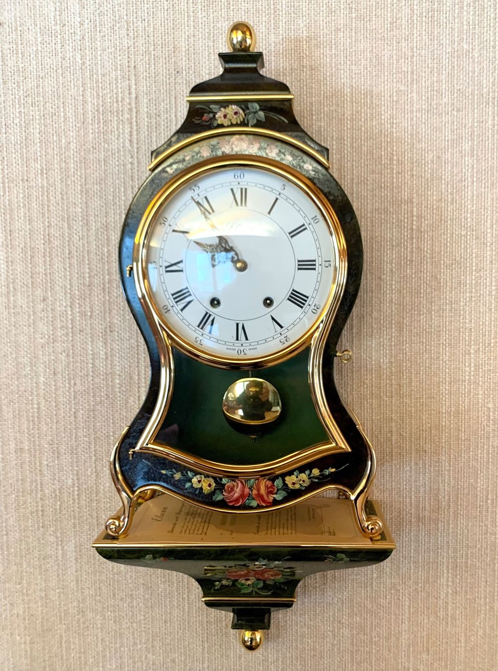 Orologi da terra & Orologi da parete: Pendule murale suisse – Neuchâteloise – Usato da La Conversion venduto da g.rochat