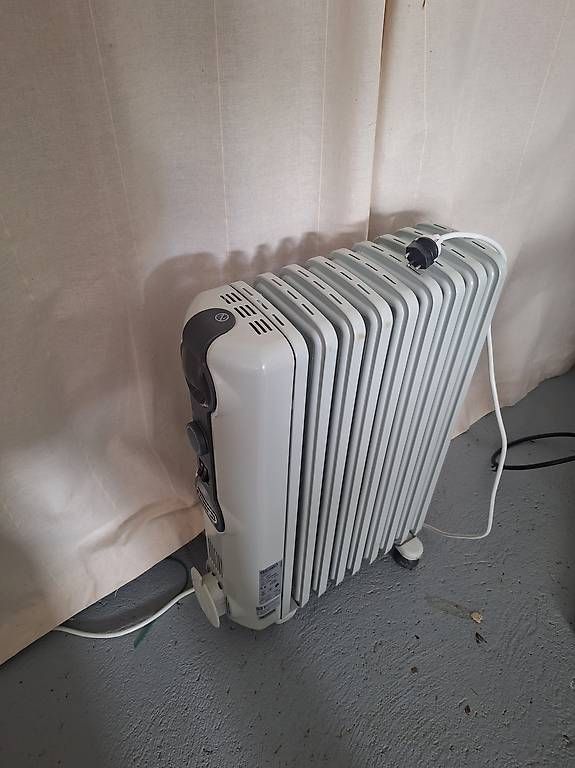 Radiatori: Chauffage électrique d'appoint Delonghi  – Usato da Chéserex venduto da aux_p86n 3