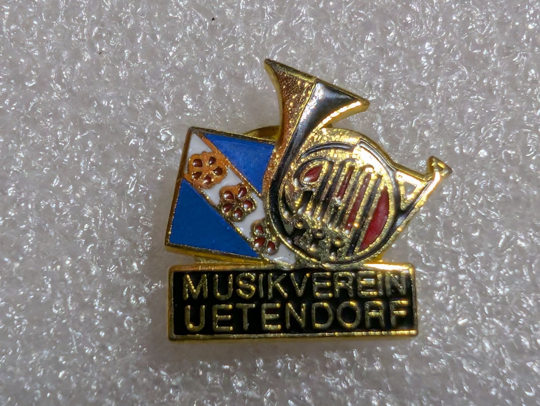 Plaquettes & Badges: Ansteckpin 273: MG Uetendorf – D'occasion à Oppligen par Pin-Fall-Shop