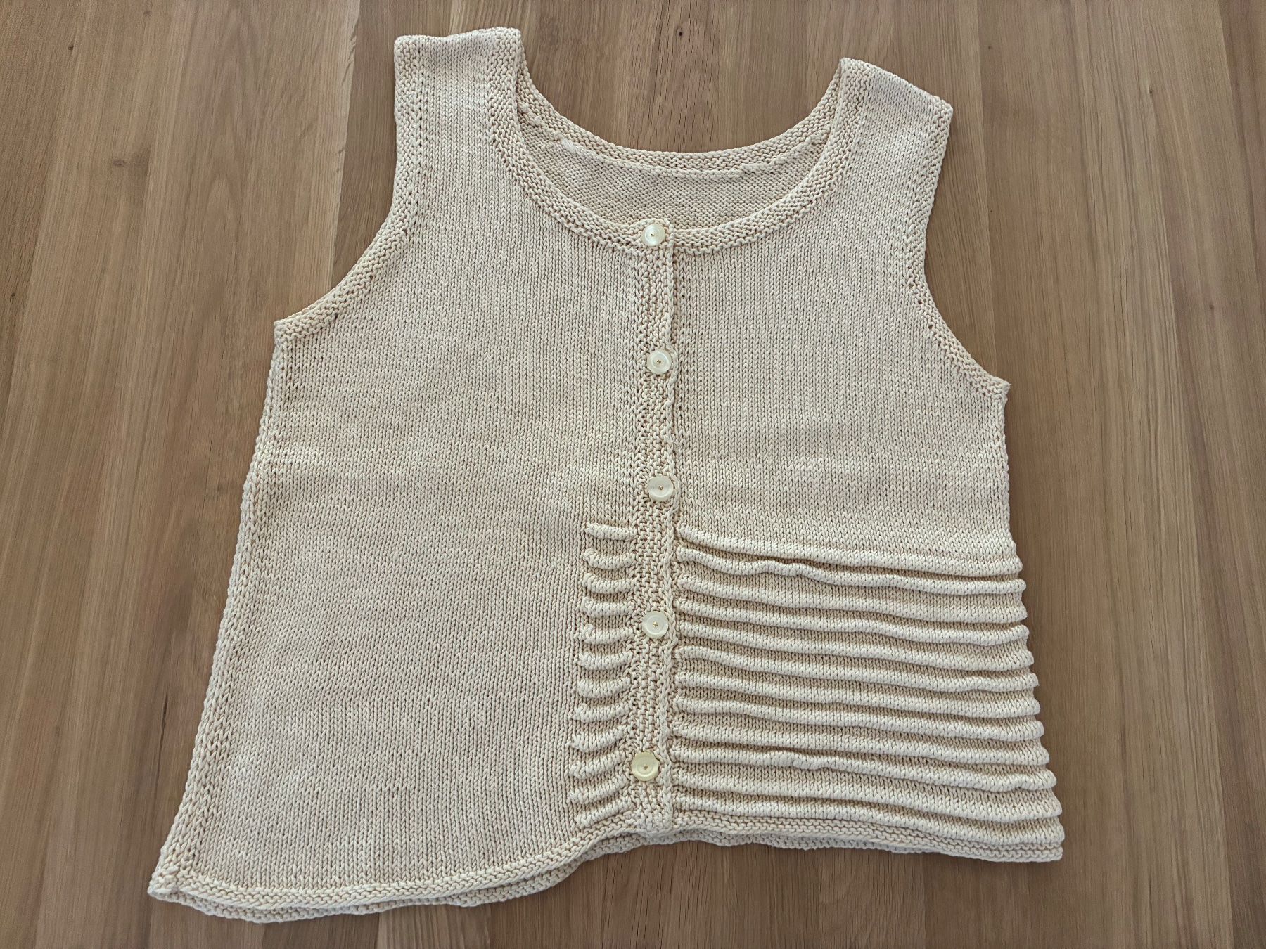Tops: 3 Damen-Tops handgestrickt Grösse M – D'occasion à Baar par Johan016 3