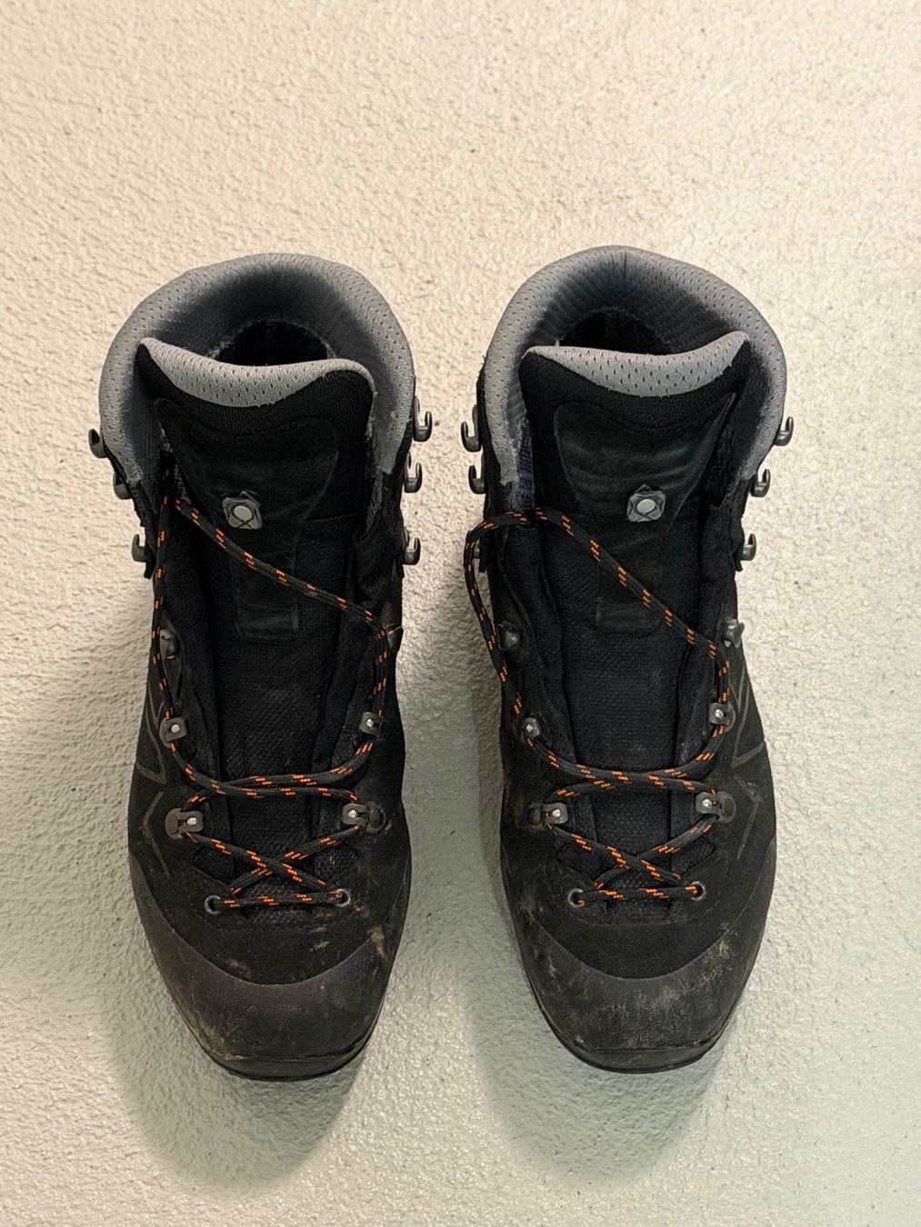 Lowa Scarpe da uomo: Wanderschuhe Lowa Baldo GTX EU 42,5 gebraucht – Usato da Kreuzlingen venduto da Littelmisssunshine