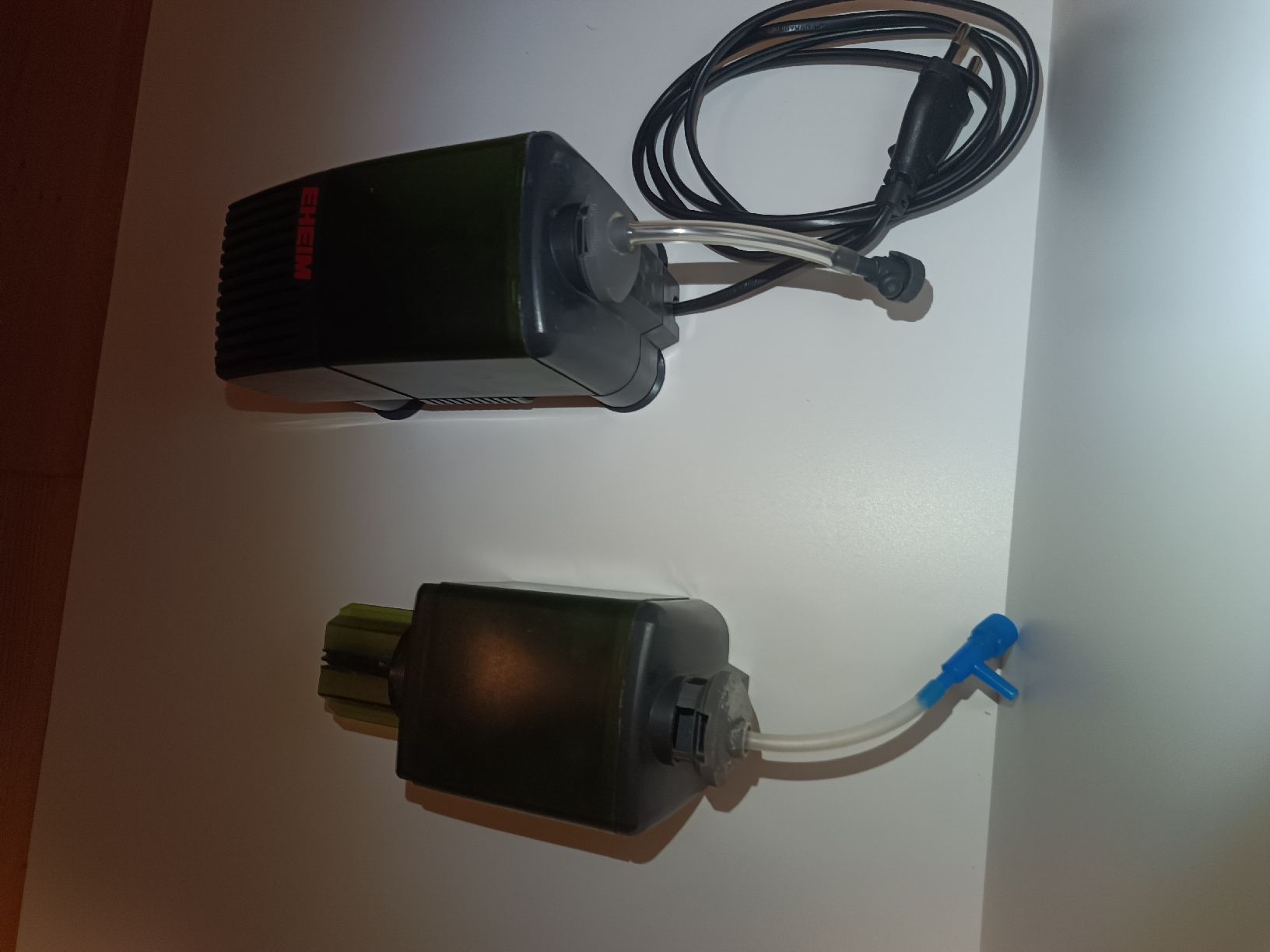 Eheim Filtri: Aquarium Filter Eheim pick up 60 – Usato da Safenwil venduto da mar_tbk5 2