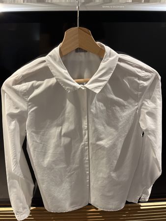 🌹LIKE NEW!! Il Gufo  girl’s blouse🌸