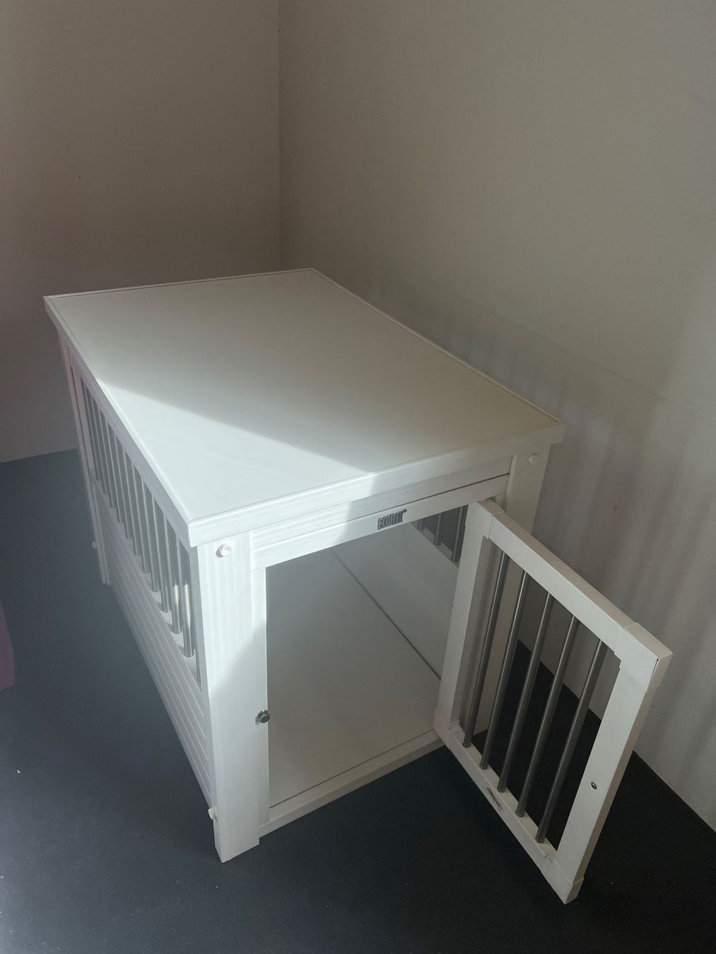 Gabbie, trasporto & Sicurezza: Hundebox fürs Wohnzimmer – Usato da Spiez venduto da Xenoli 3