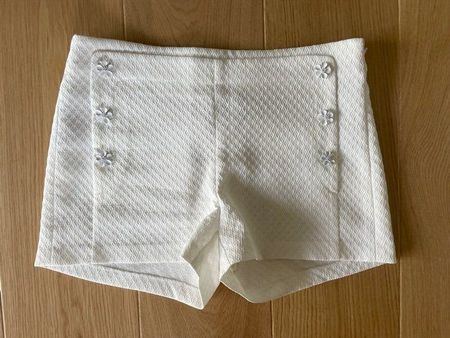 Stylische Shorts von Iroo