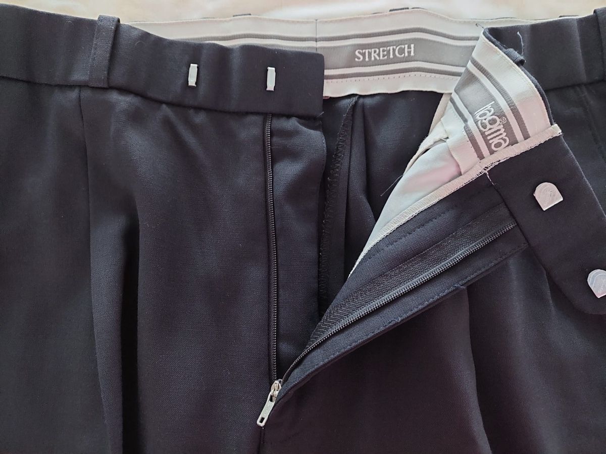 Pantaloni: Vintage Anzugshose – Usato da Basel venduto da shirley_gold 4