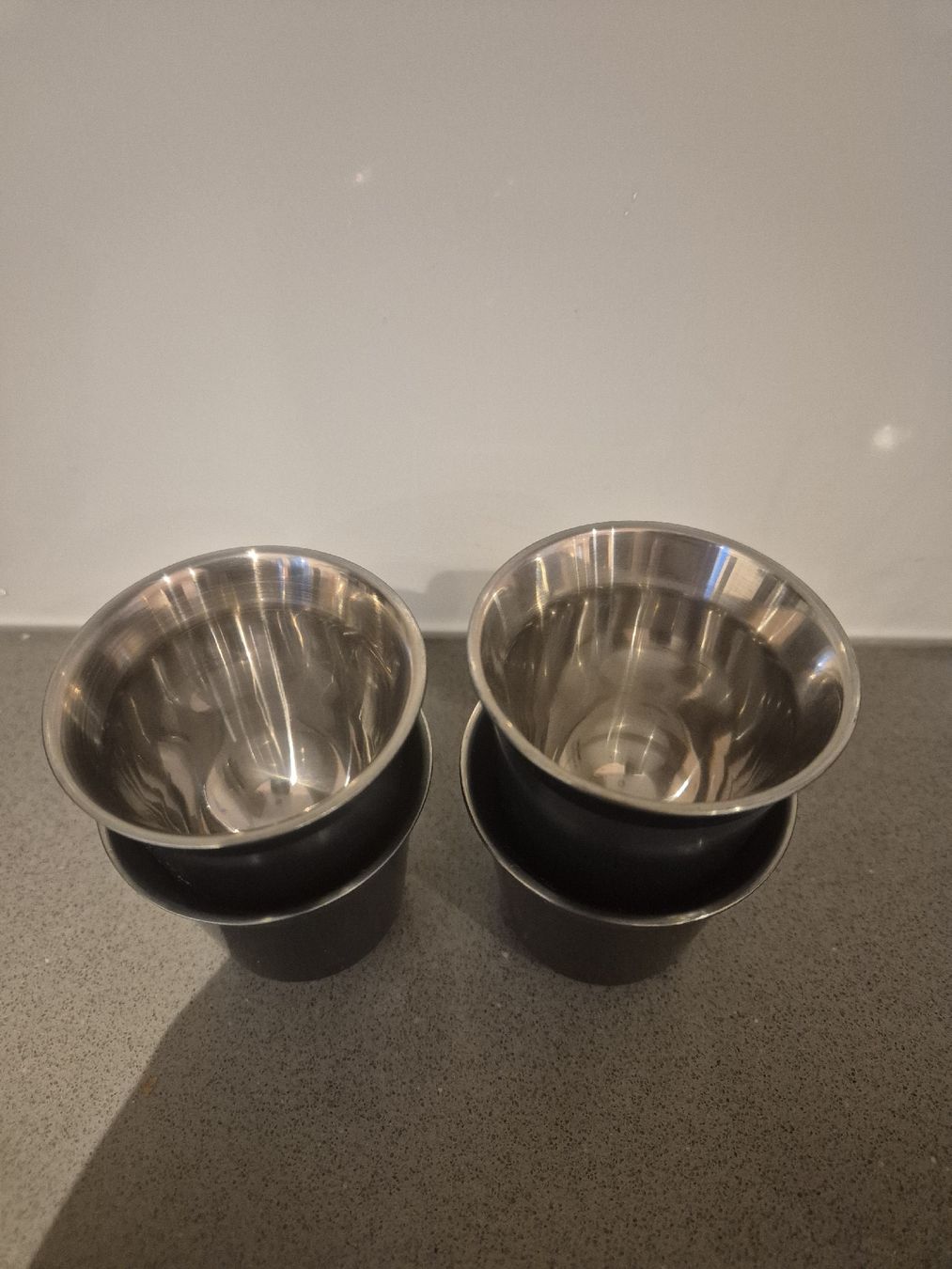 Nespresso Tasses: 4 Espresso Tassen Metall  – D'occasion à Liestal par badersar 1
