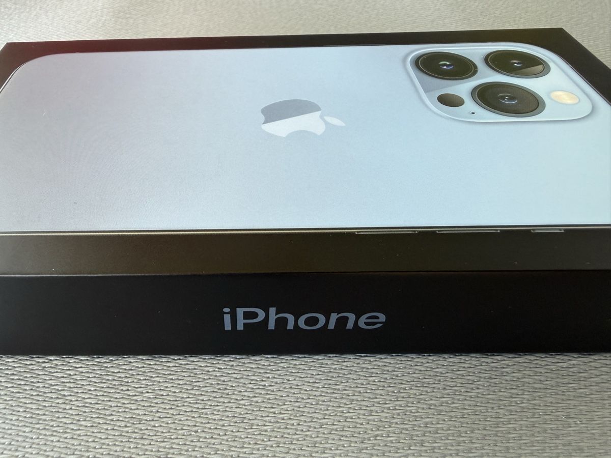 Apple Handys / Smartphones: iPhone 13 Pro 256GB sierrablau – Gebraucht aus Wettingen von ostr68 1