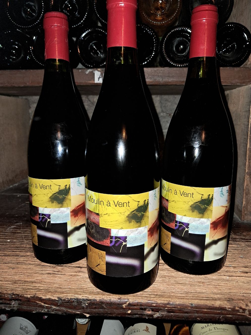 Vino: Lot de 3 Moulin-à-Vent (AOC) 1995 – Nuovo e nell'imballaggio originale da Le locle venduto da juliensaran