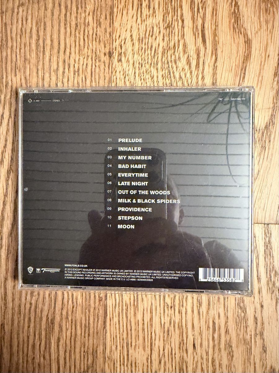 CD: Foals: Holy Fire CD Neuwertig (2013) – Nuovo (secondo la descrizione) da Hünenberg venduto da Paddels 1