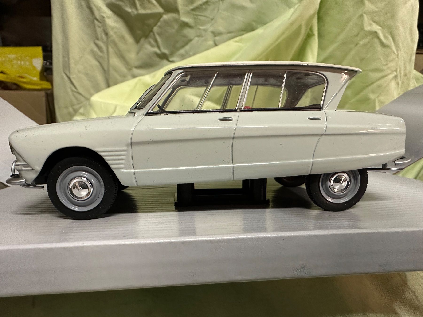 Citroën Modellautos: Citroen ami 6 Oldtimer classic – Neu (gemäss Beschreibung) aus Reinach AG von rares75 2