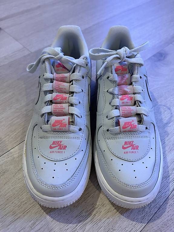 Scarpe da donna: Air Force 1 Grau/Pink – Usato da Sirnach venduto da lam_9dpr
