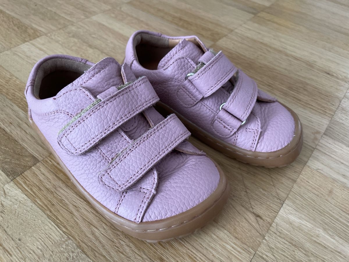 Froddo Schuhe für Mädchen: Froddo Halbschuh 25 rosa neu – Neu (gemäss Beschreibung) aus Starrkirch-Wil von flotron