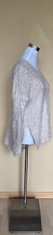 Pullover & Sweatshirts: Flauschiger Pullover  – Gebraucht aus Alterswilen von lyd_dsn2