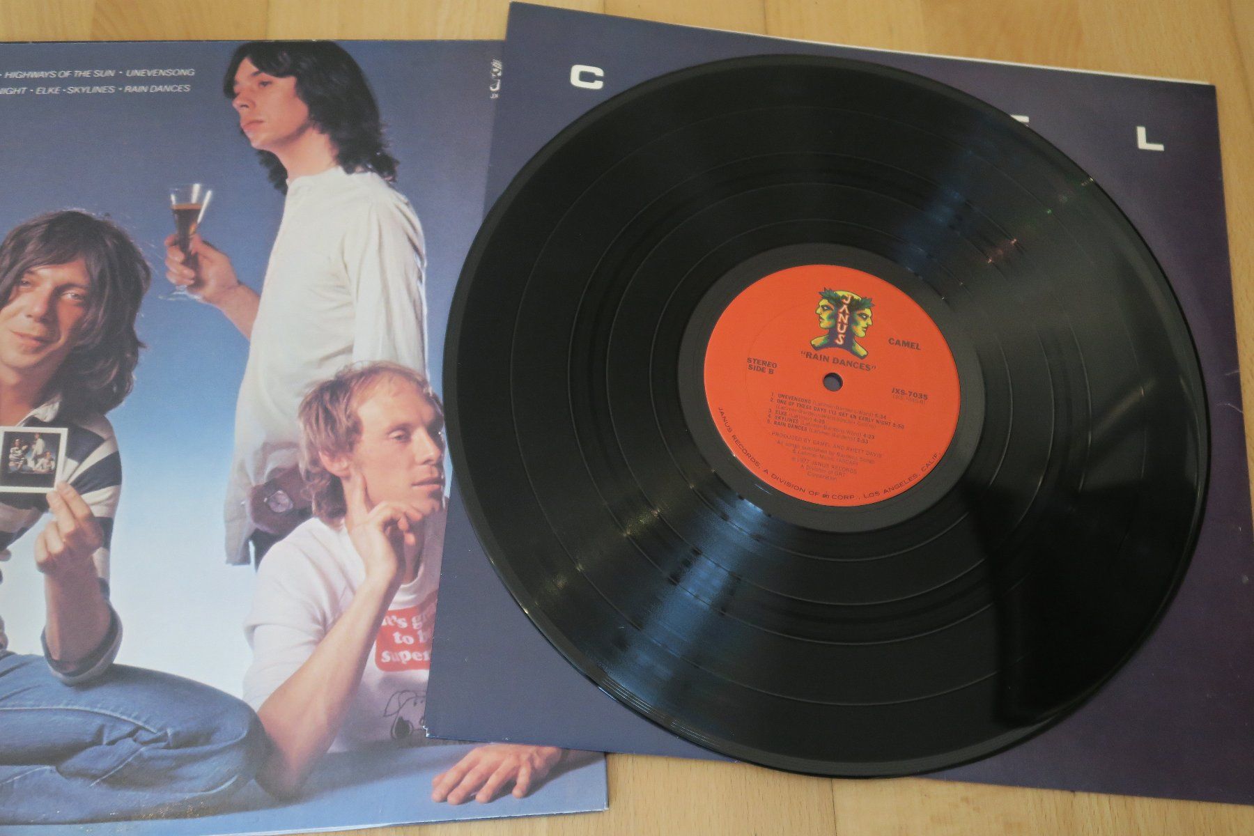Dischi in vinile: Camel – Rain Dances – Usato da Thun venduto da Karibu70 3