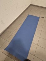 Blaue Yogamatte/Isomatte