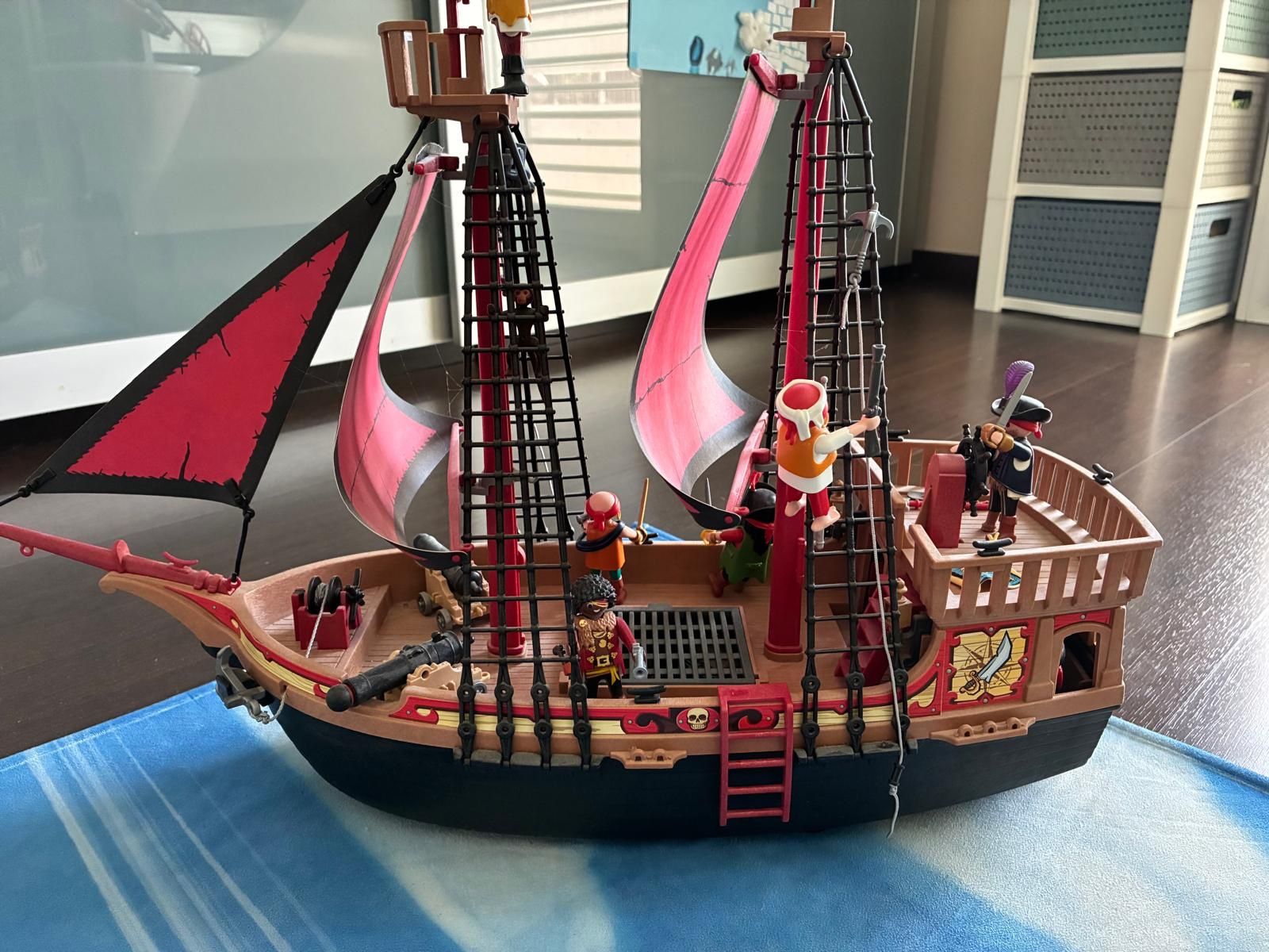 Playmobil Giocattoli: Lot Playmobile pirates avec figurines et accessoires – Usato da Le Grand-Saconnex venduto da ber_22nq 3