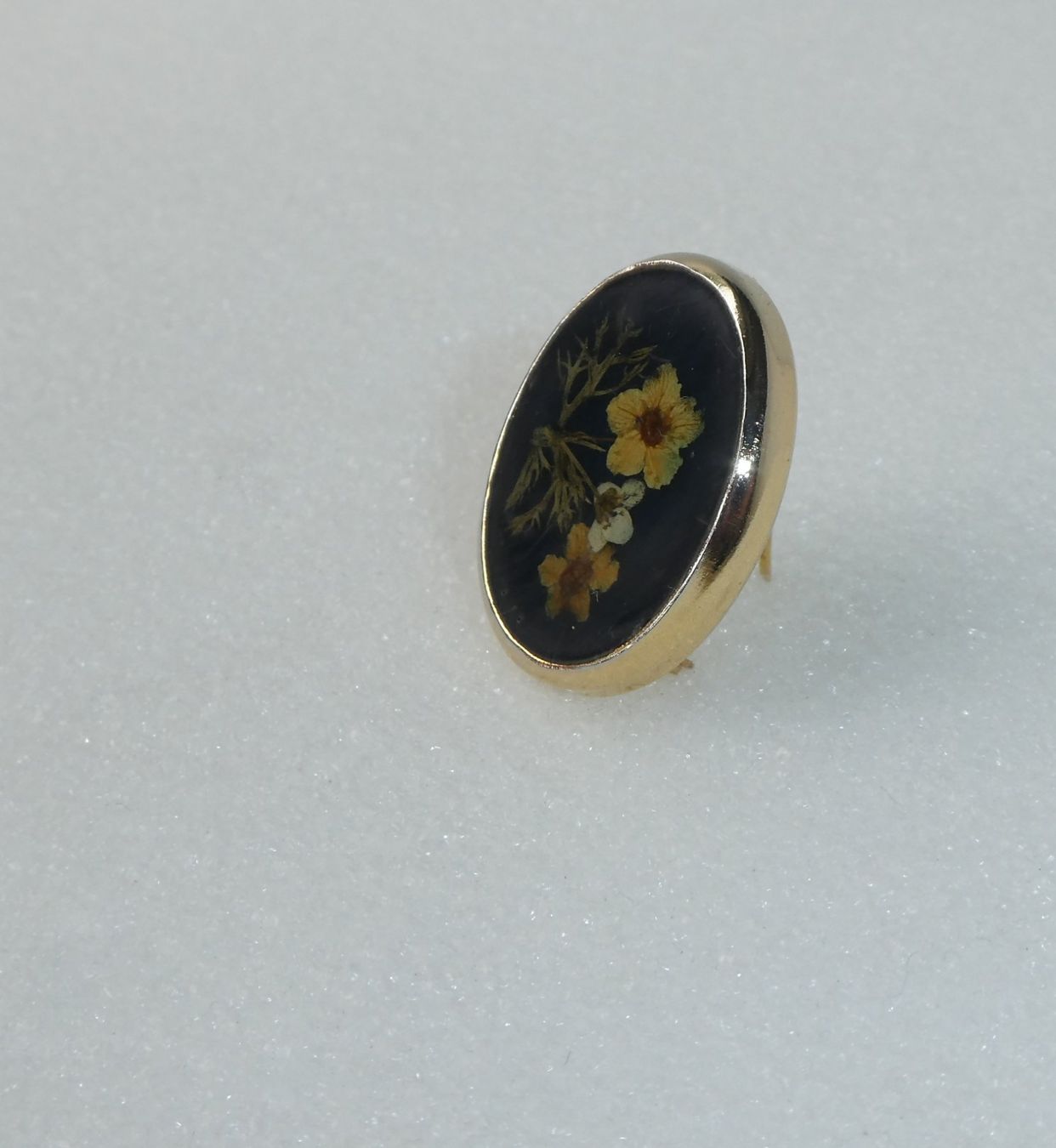 Spille & Fermagli: Brosche oval Trockenblumen Handarbeit Tessin – Usato da Frauenfeld venduto da ZAZ12 2