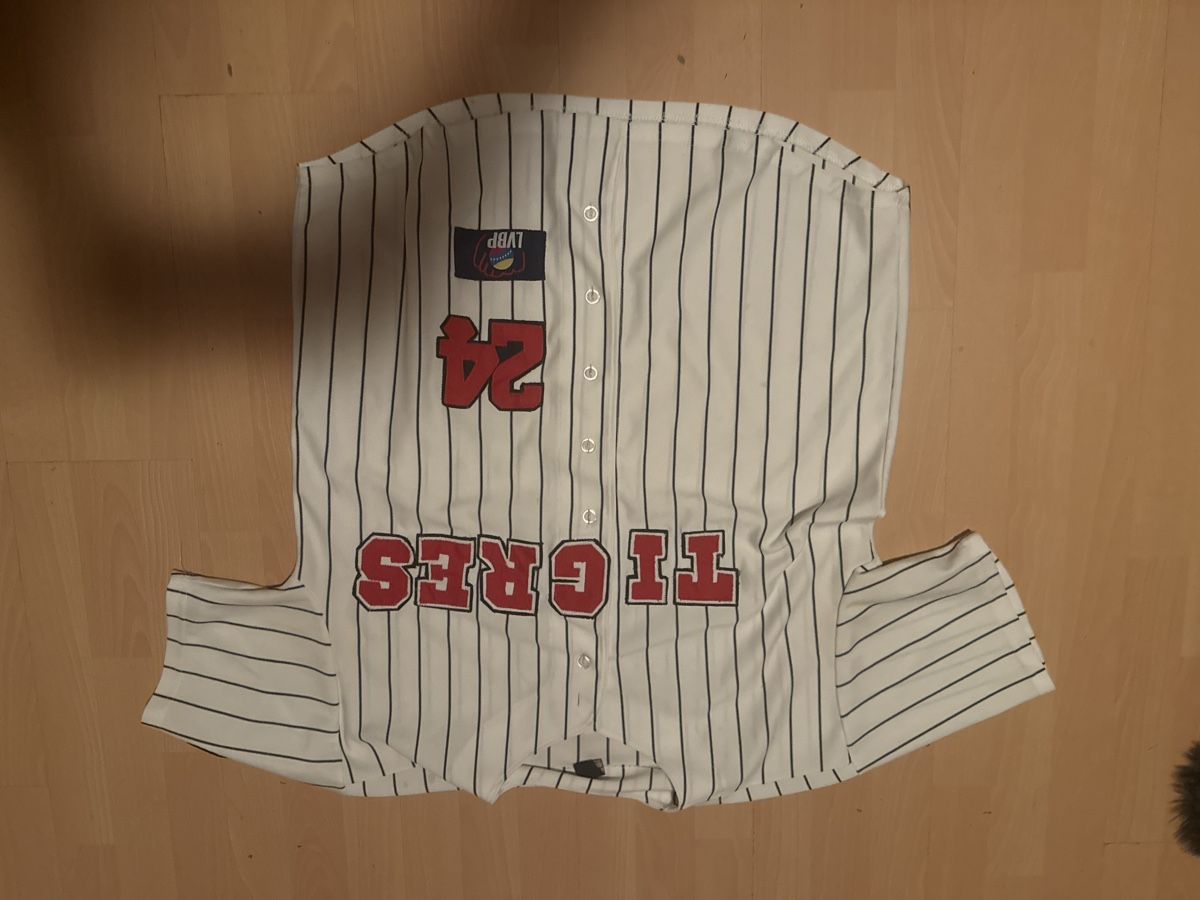 Maillots de corps & Pantalons: Baseball Trikot 24  – D'occasion à Widnau par muh_j6km