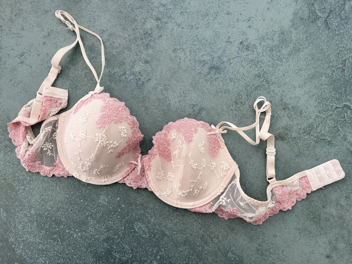 Ellen Amber Autres dessous: BH ELLEN AMBER 75 A – D'occasion à Nidfurn par cejeisda