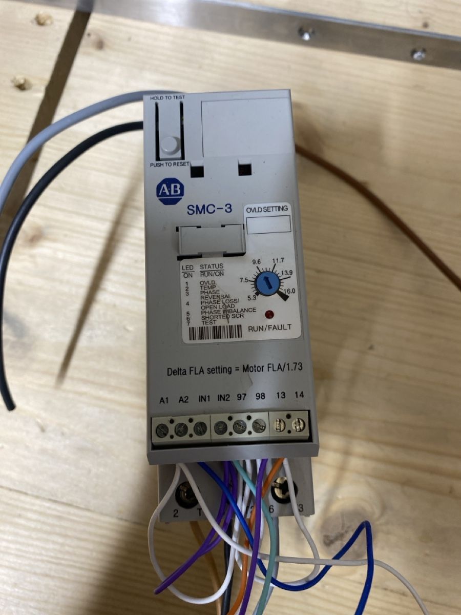 Componenti elettronici: SMC-3 Smart Motor Controller / Soft Starter 16A – Usato da Brugg AG venduto da nr1