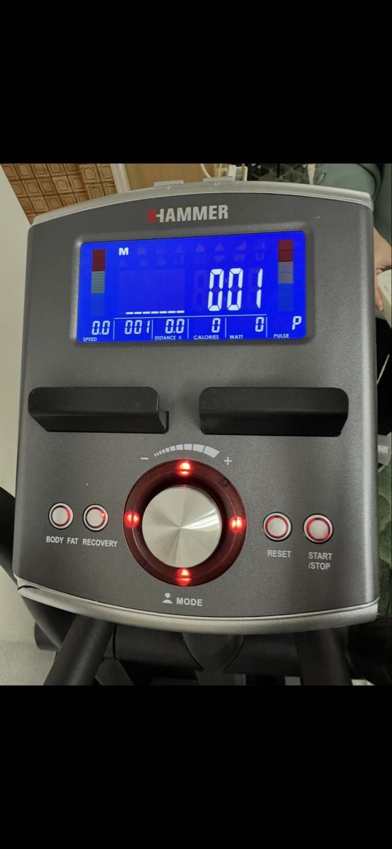 Hometrainer: Crosstrainer / Fitnessgerät – Usato da Riedt b. Erlen venduto da WMDEM_wbg6 2