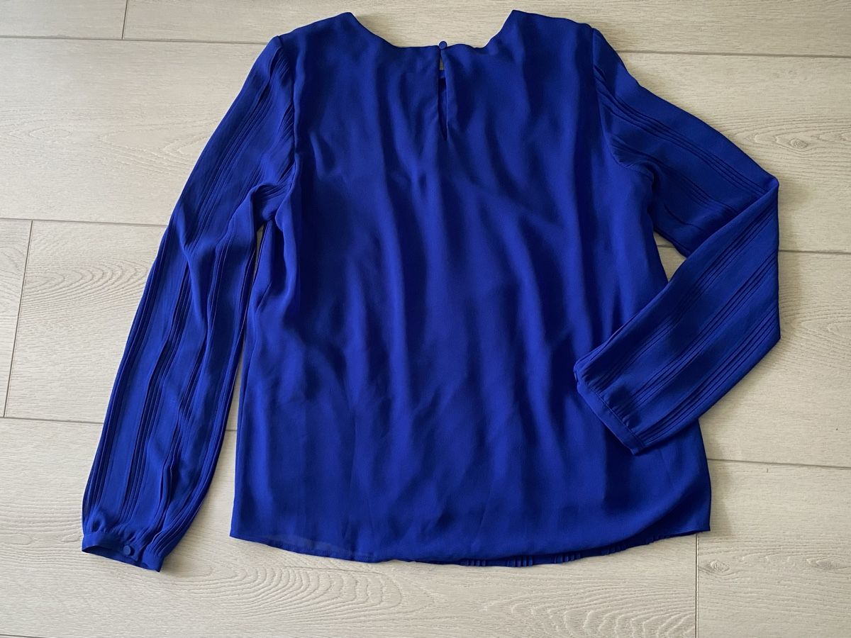 Comma Camicette: Comma Bluse Gr. 36 Königsblau – Usato da Strengelbach venduto da Bycy 2