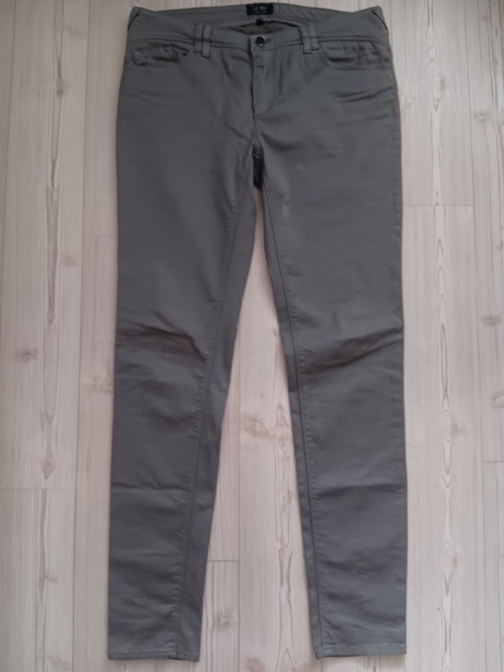 Armani Jeans: ARMANI Jeans taille / Grosse W31 – Usato da Cossonay-ville venduto da Super-Price-Quality