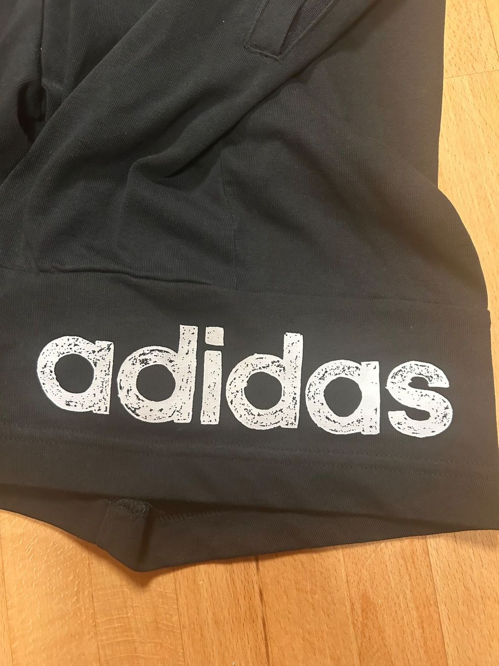 Adidas Pantaloni: Short Adidas taille M - comme neuf – Nuovo (secondo la descrizione) da Fully venduto da ber_jg2w 3