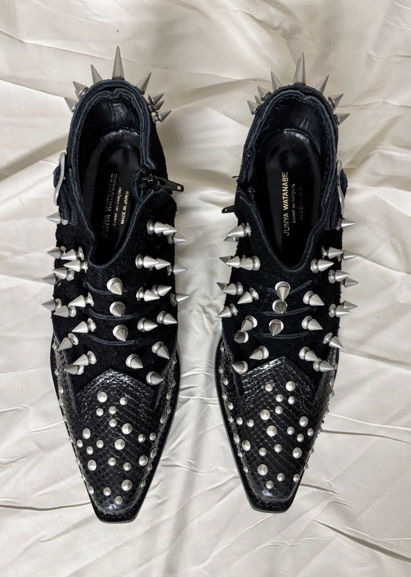 Comme Des Garcons Scarpe da uomo: Comme des Garcons × Junya Watanabe Studded boots  – Nuovo (secondo la descrizione) da Zug venduto da Arsavis 9