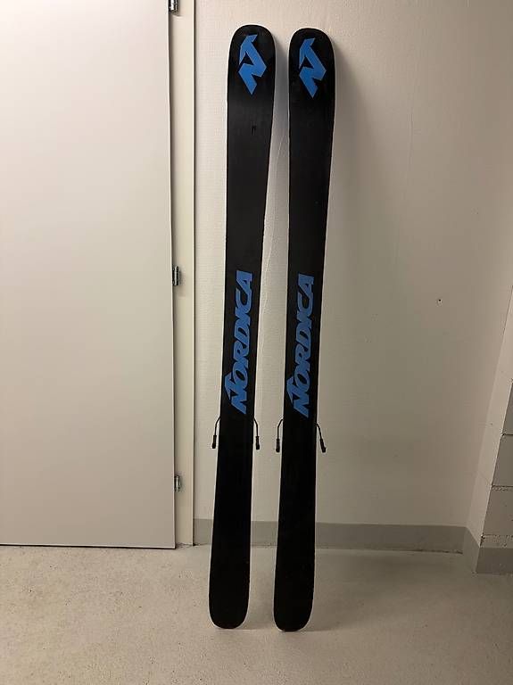 Sci: Nordica Enforcer 104 – Usato da Luzern venduto da t.schmidiger 3