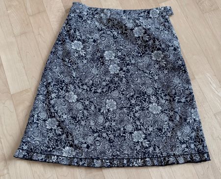 Rock von Biaggini, Jupe mit Blumenmuster Grösse M 36 - 38