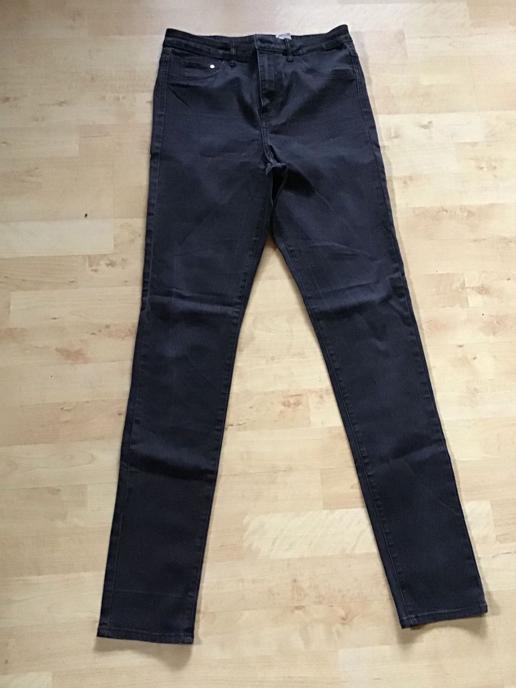 Jeans: Jeggins Gr. 32... – Gebraucht aus Uetendorf von Koh0