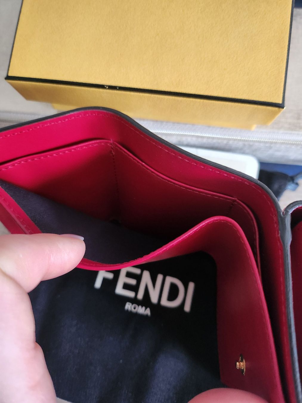 Fendi Portemonnaies: FENDI Portemonnaie. – D'occasion à Dietikon par Oxana01 2