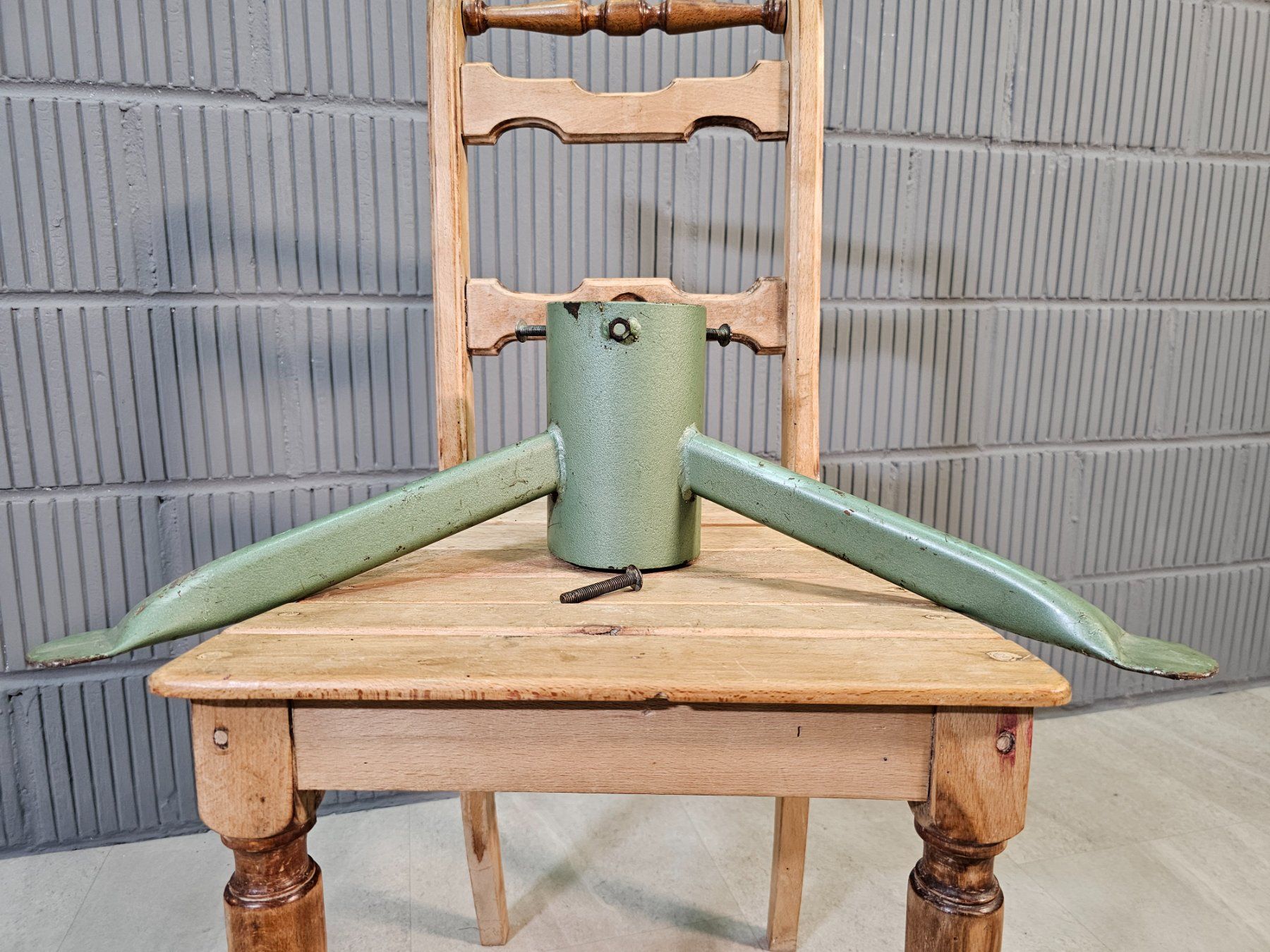 Christbaumständer: XL Baumständer Weihnachtsbaum Christtbaum Ständer Tree Stand – Gebraucht aus Nottwil von Wondewa-Shop 8