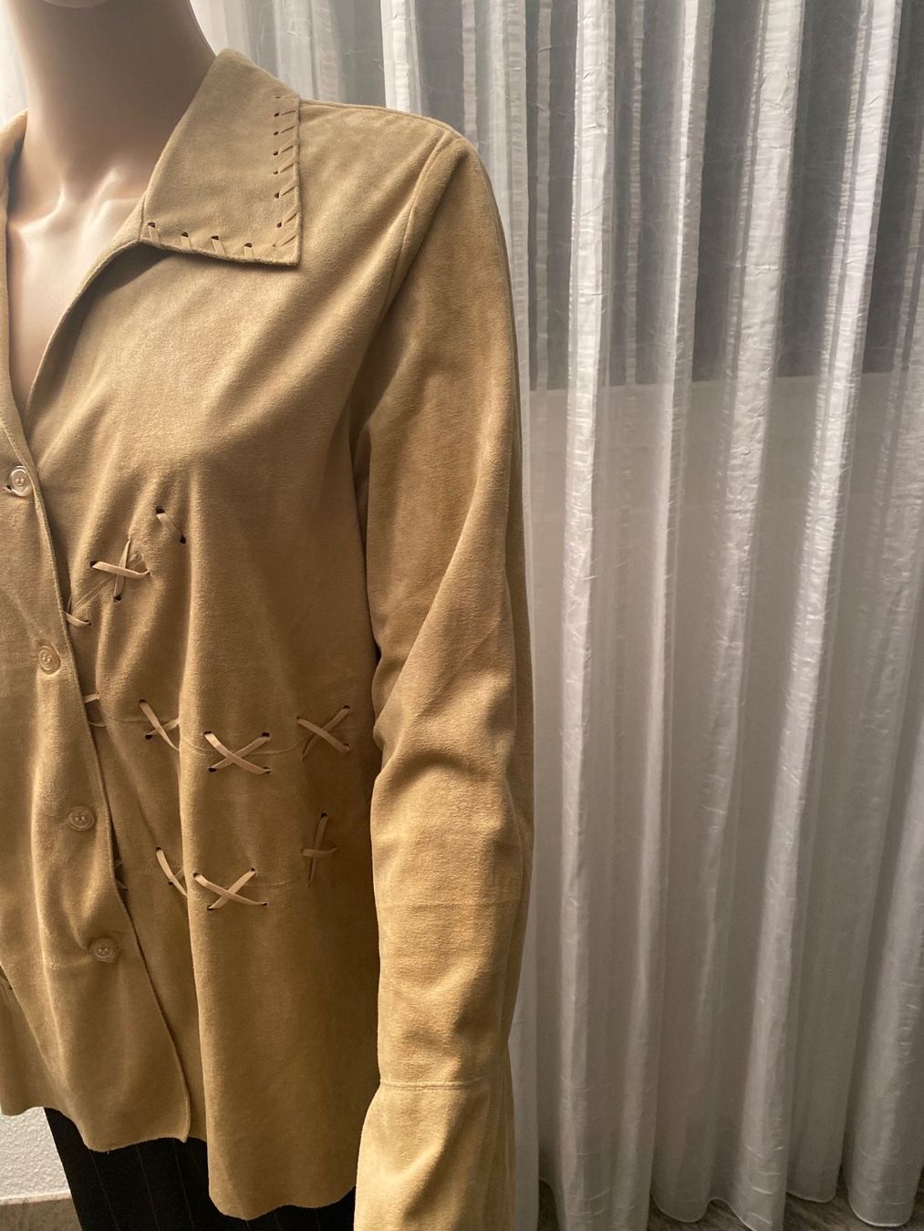 Camicette: Extravagante seltene Kunstwildleder-Bluse, beige, Gr. 46 – Usato da Winkel venduto da ferrari2022 1