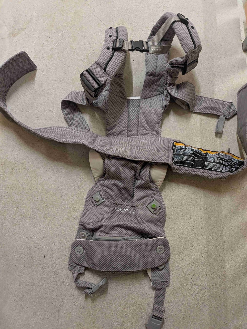 Nuna Bauch- & Rückentragen: Nuna Baby Carrier - Babytragetuch - Comfortable & Safe! Grea – Gebraucht aus Zürich von ash_vqx6