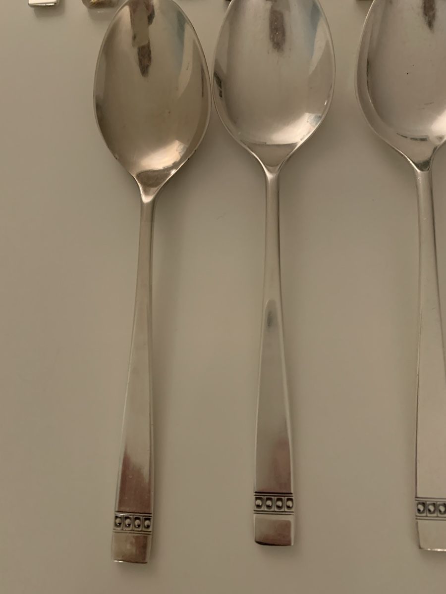 Couverts: Besteck Rhodos versilbert modern 18 Teile – D'occasion à Schaan par irmgarda02 2