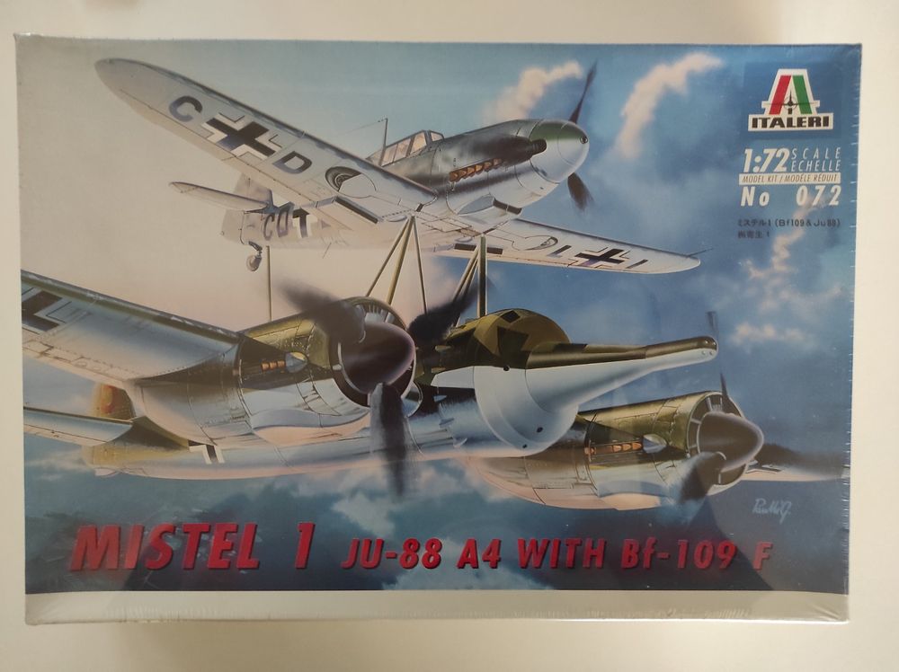 Mistel 1 (JU-88 A4 & Me-109 F) Bausatz von Italeri 1/72 | Kaufen auf ...