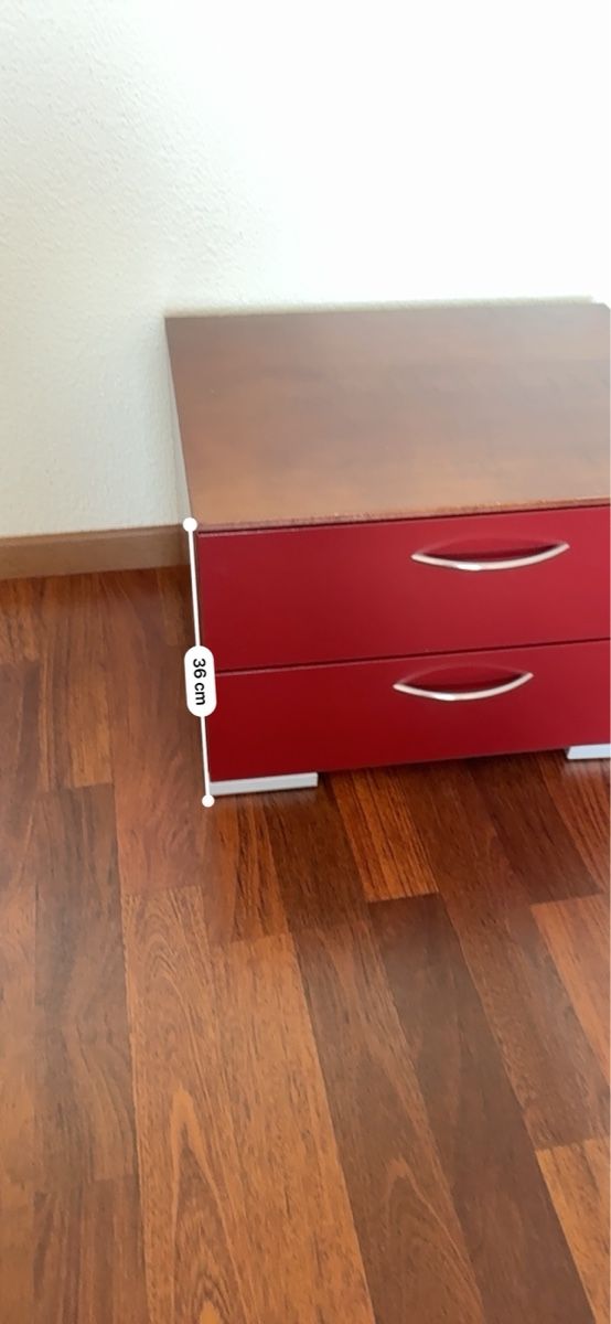 Comodini: Nachttisch / Kommode rot-braun mit 2 Schubladen – Usato da Altendorf venduto da lad_fm5y 5