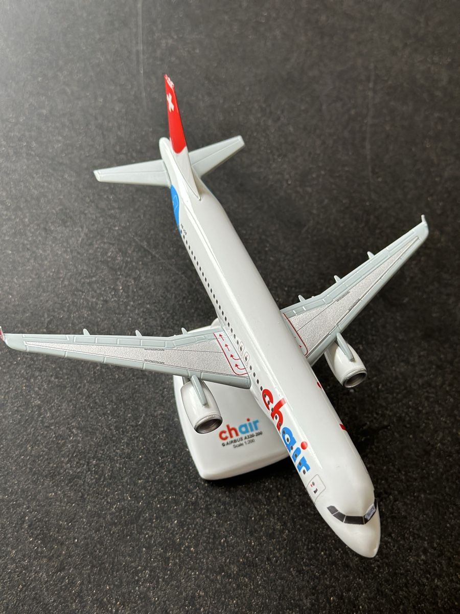 Kit di modellismo & Modellini statici: Airbus A320 Modell 1:200 Chair – Nuovo e nell'imballaggio originale da Solothurn venduto da Gnaraloo 2