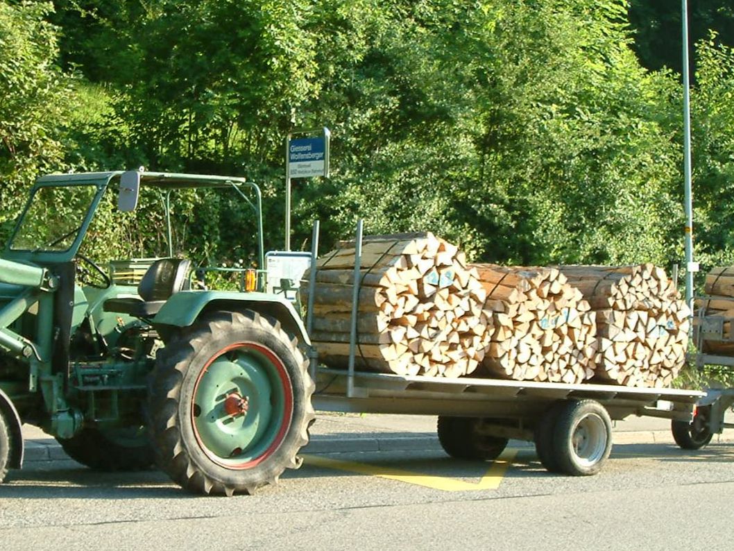 Rimorchi: Anhänger an Traktor – Usato da Adetswil venduto da k6du 6