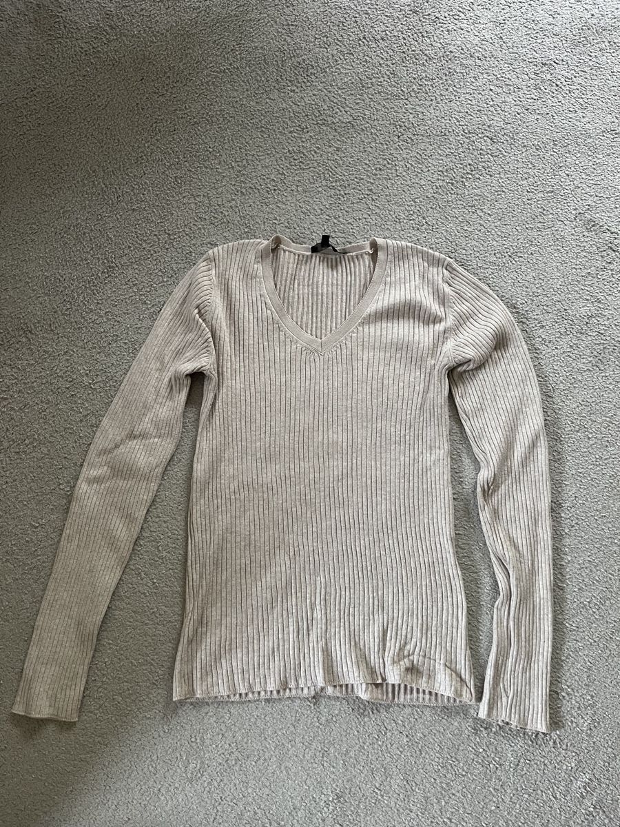 C&A T-shirt: C&A Beiges geripptes Langarmshirt Grösse M – Usato da Zürich venduto da ole_8rwr