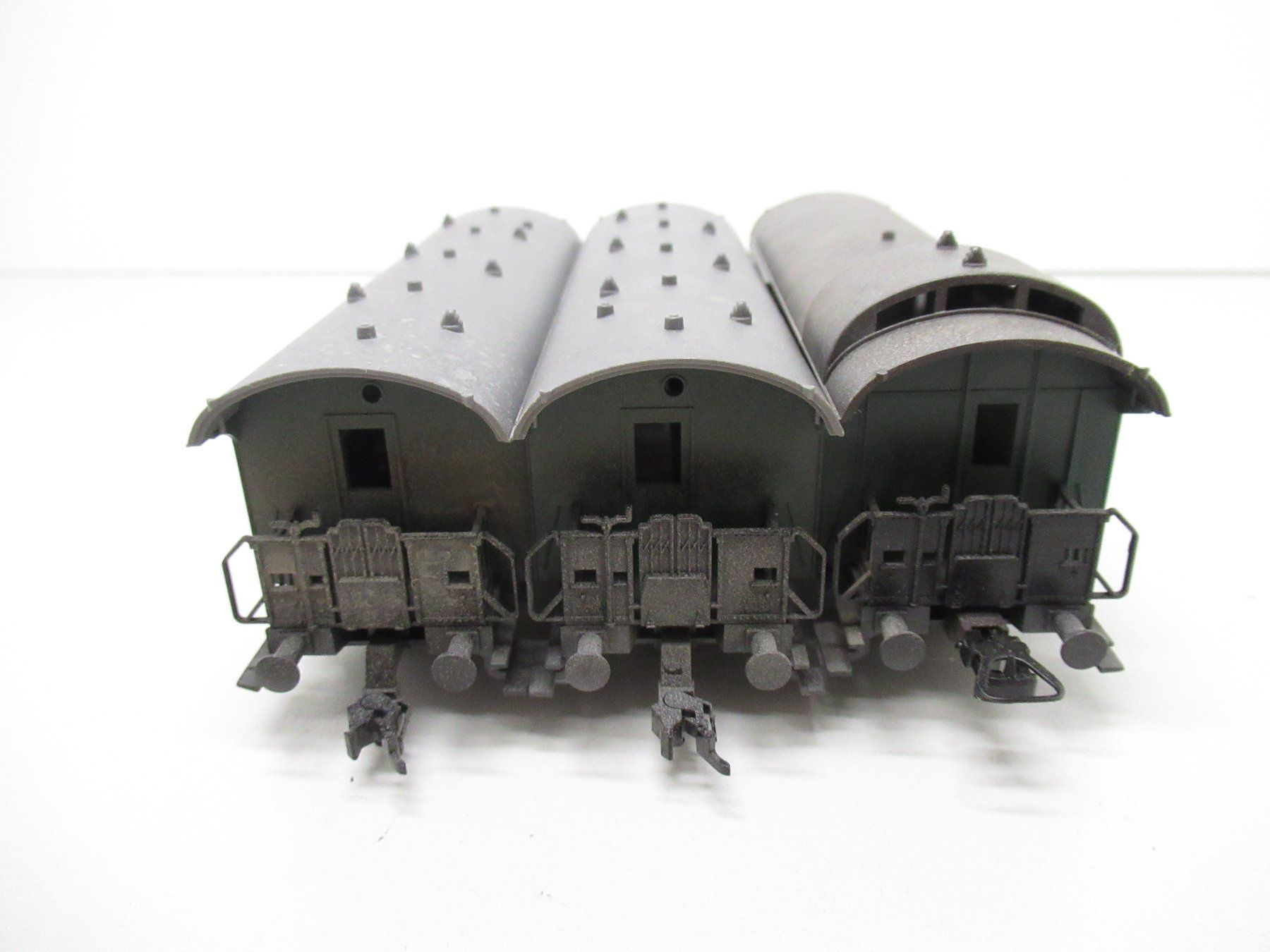 Fleischmann Modellini di ferrovie: Fleischmann 2x 3.Kl Pers.W. + Packwagen DR o.OVP gealtert – Usato da Basel venduto da mhmarken 3