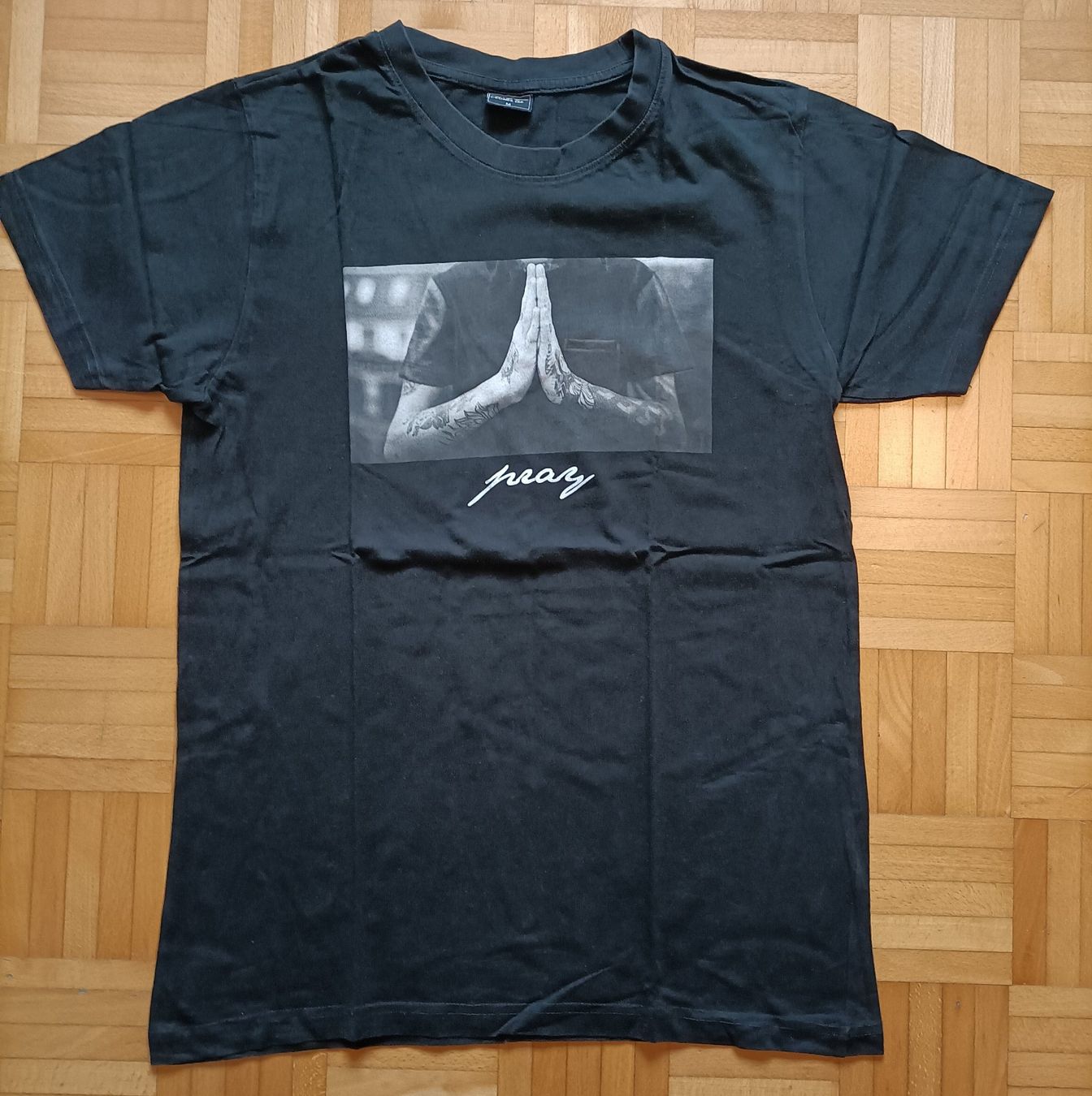 T-shirt: Mister Tee, T-Shirt, schwarz, medium – Usato da Rotkreuz venduto da Dima8