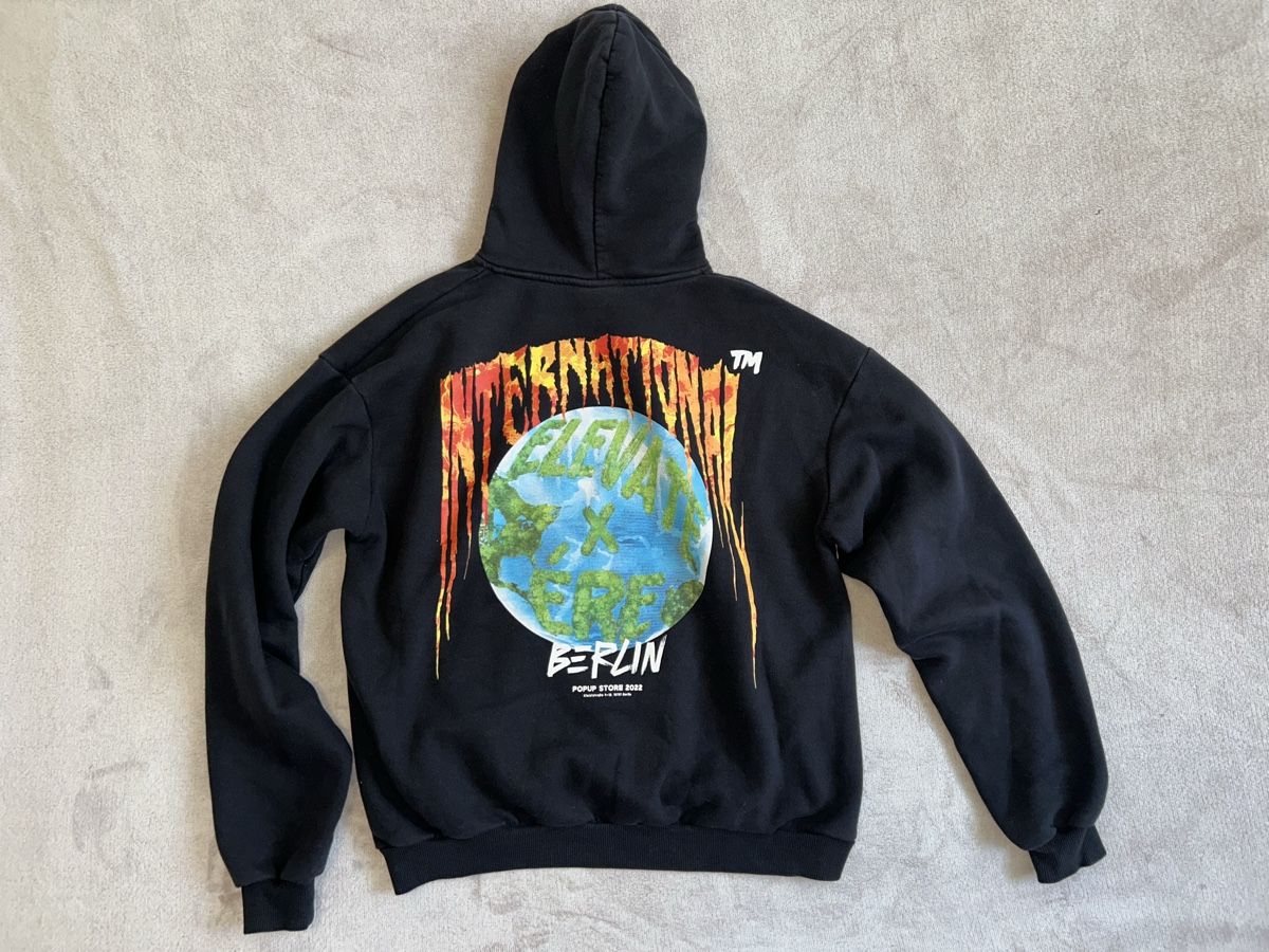 Pullover & Sweatshirts: elevate x ére hoodie – Gebraucht aus Affoltern am Albis von Black_Beard 1