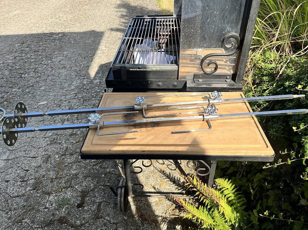 Holzartikel: Holzkohlegrill – Gebraucht aus Mauren TG von Kochmario 2