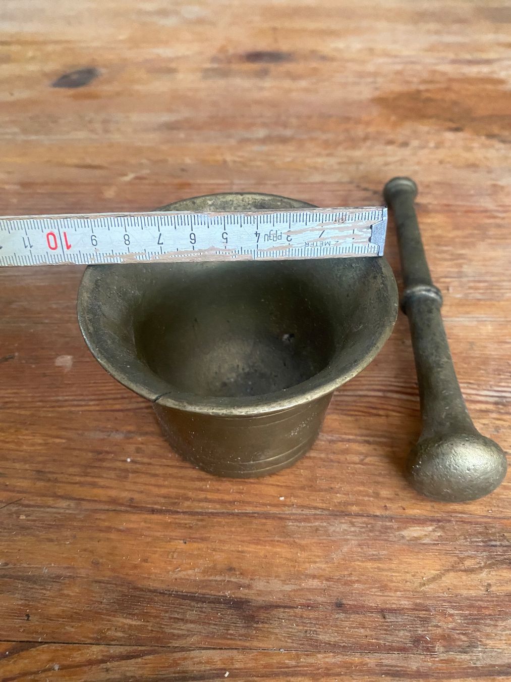 Altro per cucinare: Antiker Mörser mit Stampfer – Usato da Bern venduto da Atelier.Werkstatt49 1