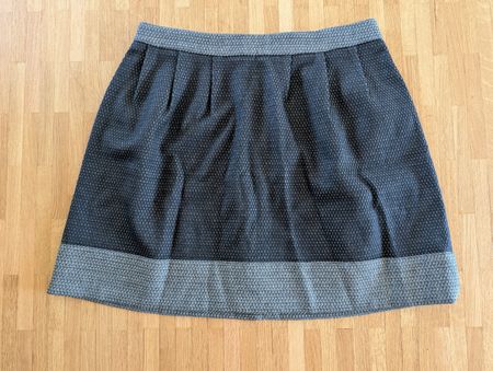 NAF NAF Skirt Size 34, Elegant Style, Like New Condition