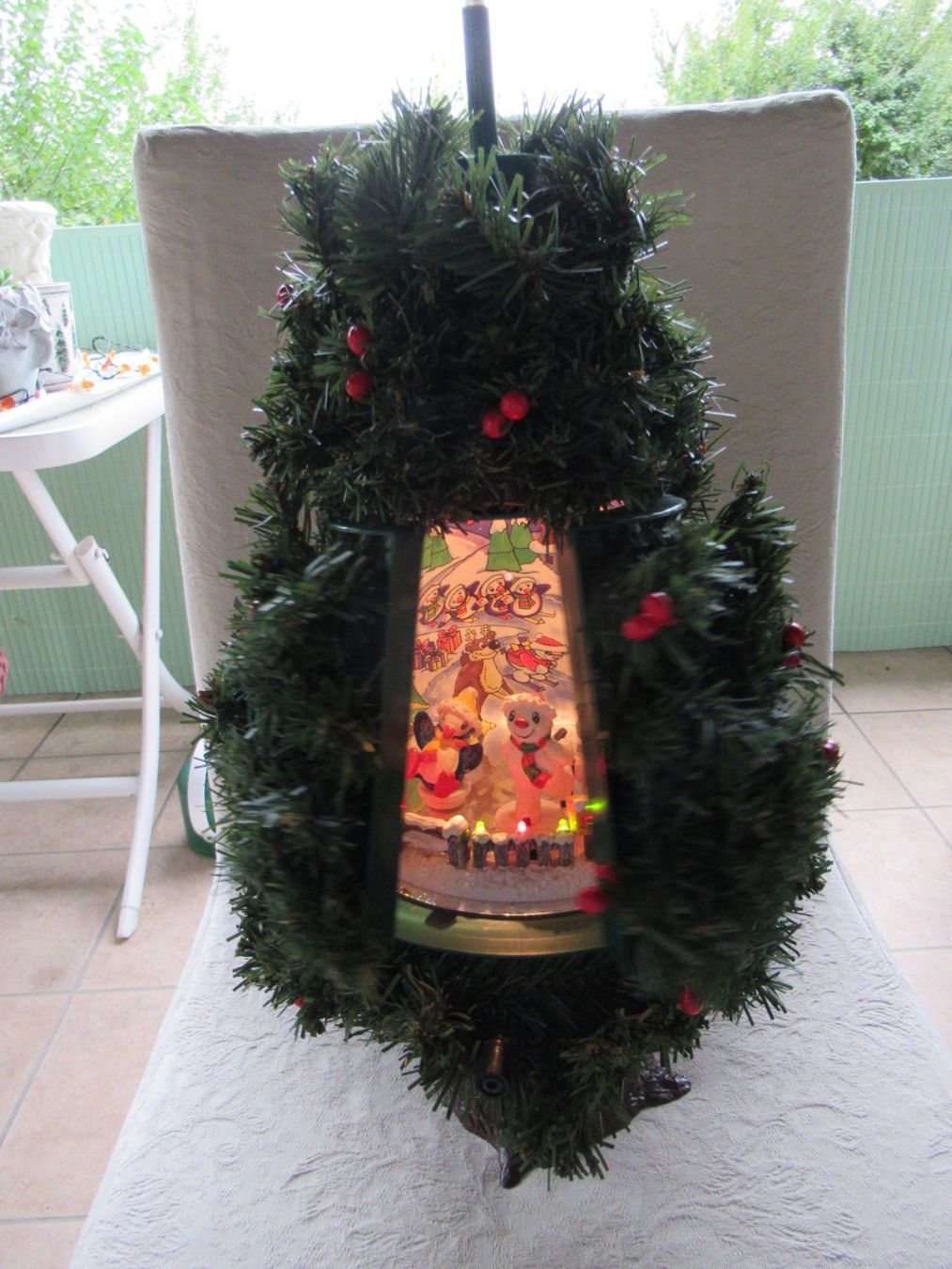 Tutte le decorazioni: Motion Activated Animated Xmas tree very rare – Usato da Trimbach venduto da donlyn 2